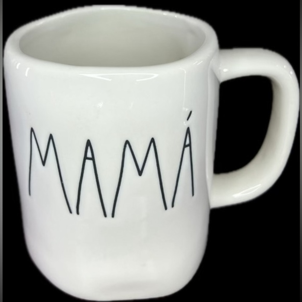 Rae Dunn Mamá Mug